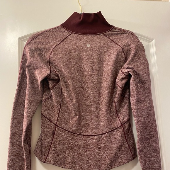 LULULEMON half zip - Picture 2 of 6